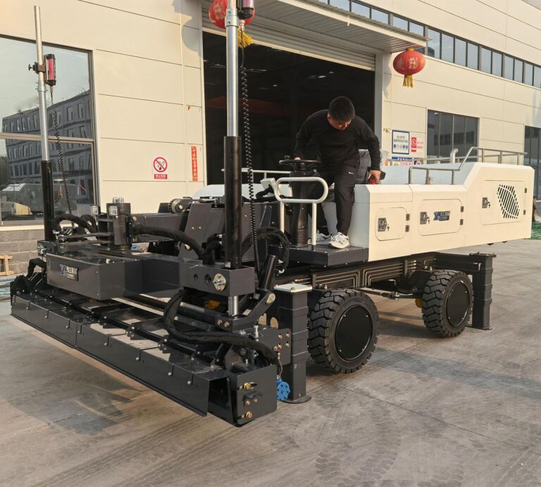 Image 1 of self-propelled concrete screed machine