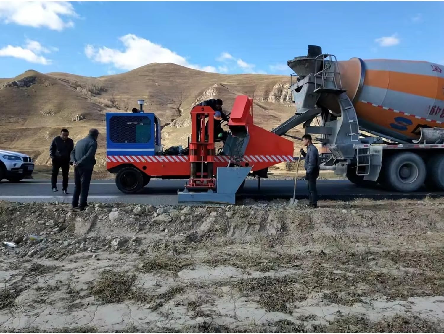 Concrete Slipform Curb Machine Review: Honest Pros & Cons 4 concrete slipform curb machine,should I buy concrete slipform curb machine,concrete slipform curb machine vs alternatives,concrete slipform curb machine pros cons,concrete slipform curb machine worth buying,best curb slipform paver performance testing and real-world results